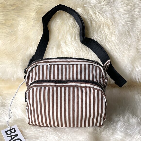 NWT Baggu Fanny Pack Brown Stripe